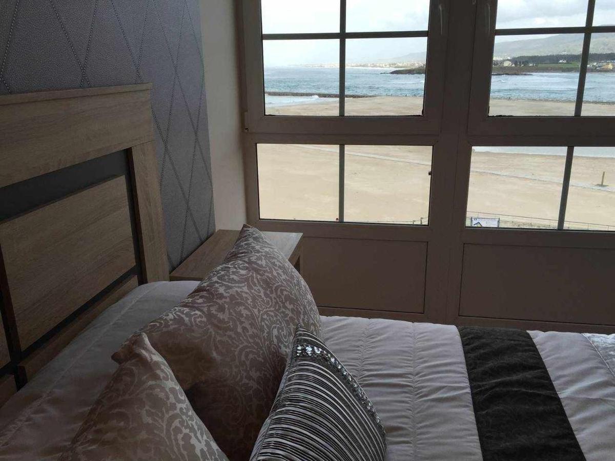 Vivienda En 1ª Linea De Playa Rapadoira Foz Apartment Bagian luar foto
